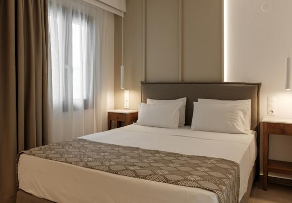 Nami Hotel & Suites